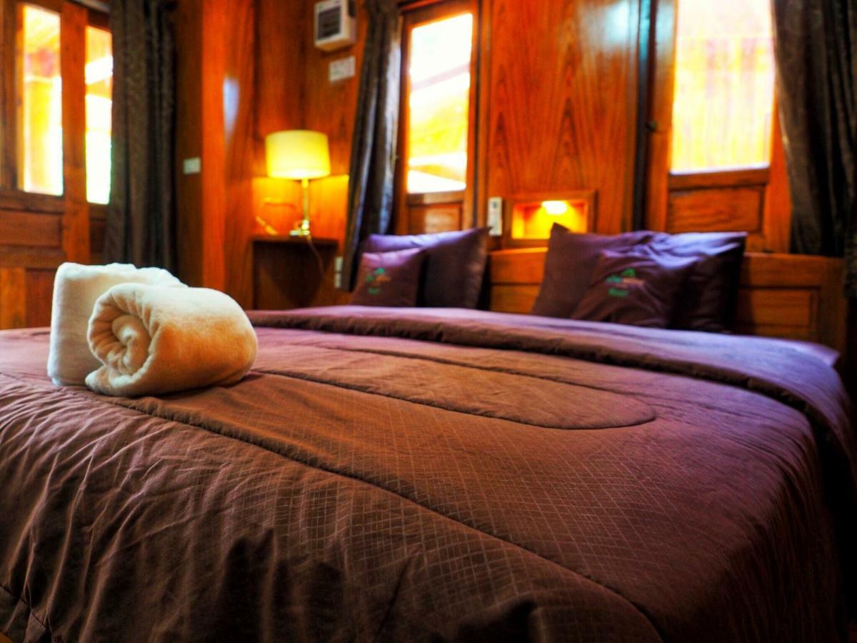 Baansuan Resort Don Sak Екстер'єр фото